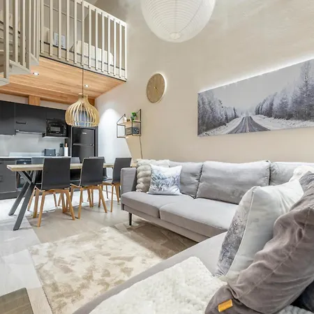 In Lapland - Keskuskuja 2 דירה *