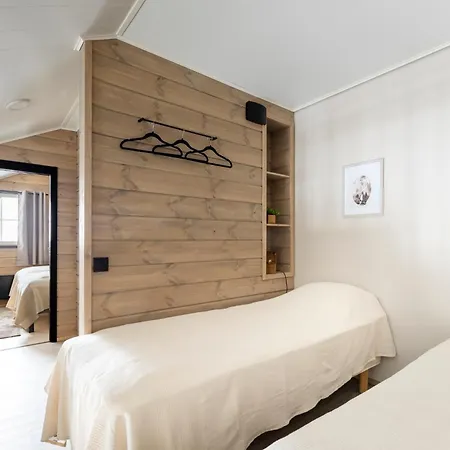 In Lapland - Keskuskuja 2 *